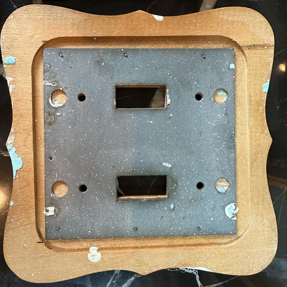 Set of Vintage Colonial Wooden Light Switch Plates - Quad, Double, & 4 Single - Picture 8 of 14